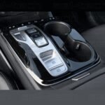 Hyundai Tucson Tuşlu Vites Etrafı Piano Black Uyumlu Tpu Koruyucu 2022-2024 - Görsel 2